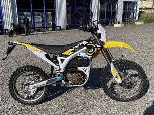 SUR-RON STORM BEE 2025