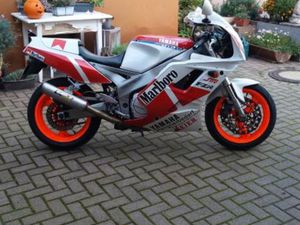 YAMAHA FZR 1000 3LE AUS 1.HAND