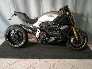 DUCATI DIAVEL 1260 S