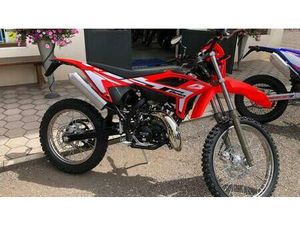 VENDO BETAMOTOR RR 50 ENDURO (2021 - 25) NUOVA A MOENA (CODICE 9452357) - MOTO.IT