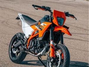 KTM 125 SMC R, SUPERMOTO NEUHEIT ´25, A1 UND B196