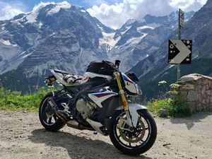BMW S1000R 2017 19'500KM TOP ZUSTAND, VIELE EXTRAS!