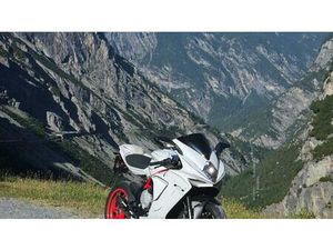 VENDO MV AGUSTA F3 675 (2011 - 15) USATA A SOLARO (CODICE 9654600) - MOTO.IT