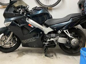 HONDA VFR800 FI RC46 2000R OLSZTYN
