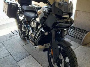 HARLEY-DAVIDSON PAN AMERICA S NERO