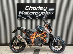 KTM 690 DUKE