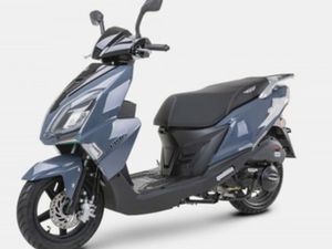 MOTOCYKL SKUTER ZIPP GP 125 BIALA PODLASKA