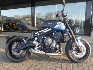 TRIUMPH TRIDENT 660 ABS/TC/CRUISE PRÉ MOTORBEURS AANBIEDING! BLAUW