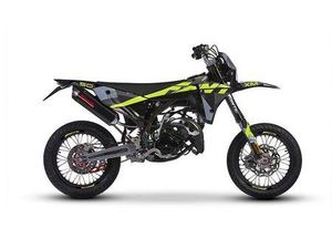 XM 50 PERFORMANCE 2025