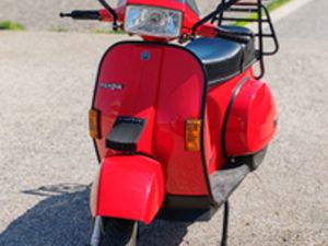 VESPA 125 PX T5 - ROSSA - 1985 - ISCRITTA ASI