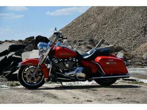 HARLEY-DAVIDSON ROAD KING FL3 SPECIAL EDITION
