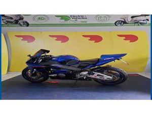 VENDO HONDA CBR 900 RR FIREBLADE (2002 - 04) USATA A COMO (CODICE 9660327) - MOTO.IT