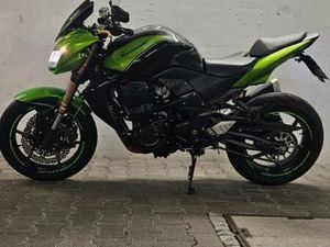 KAWASAKI Z750R - GEPFLEGT UNFALLFREI NUR 14600KM, 2HAND