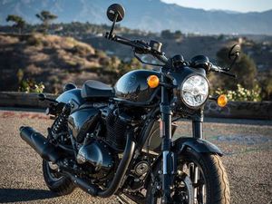 ROYAL ENFIELD SHOTGUN 650 - 2025