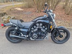 YAMAHA V-MAX 1200 INSPEKTION ERST BEI 50TKM NEU