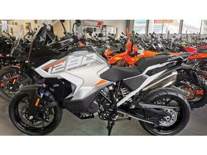 VENDO KTM 1290 SUPER ADVENTURE S (2022 - 25) NUOVA A BOLOGNA (CODICE 9543740) - MOTO.IT