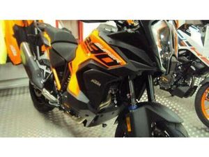 VENDO KTM 1290 SUPER ADVENTURE S (2022 - 25) NUOVA A IMPERIA (CODICE 9574268) - MOTO.IT