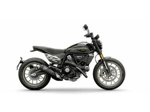 DUCATI SCRAMBLER 800 FULL THROTTLE