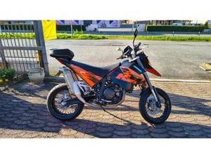 VENDO KTM 690 SUPERMOTO USATA A ALICE CASTELLO (CODICE 9666654) - MOTO.IT