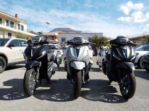 PIAGGIO BEVERLY 300 NEW 310 HPE - EURO 5+