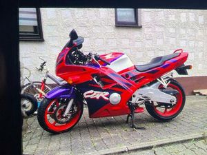 HONDA CBR 600 F PC25