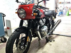ROYAL ENFIELD INTERCEPTOR 650