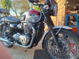 TRIUMPH, BONNEVILLE, 2018, 1200 (CC)