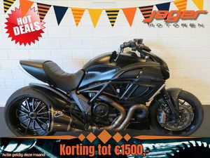 DUCATI DIAVEL BLACK-EDITION!! TERMIONI ZWART
