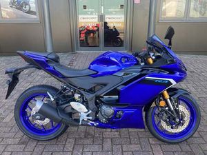 NEW YAMAHA YZF-R3 FOR SALE IN VERWOOD
