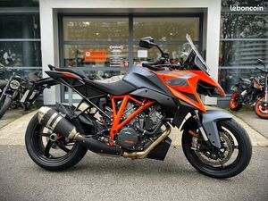 KTM 1290 SUPER DUKE GT