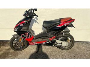 VENDO APRILIA SR 50 STREET (2008 - 13) USATA A PERUGIA (CODICE 9674786) - MOTO.IT
