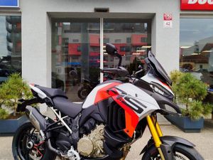 DUCATI MULTISTRADA V4 RS, SKLADEM, AKCE, MOŽNOST VYZKOUŠENÍ