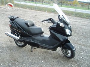 SUZUKI BURGMAN 650 EXECUTIVE , PO 2.MAJITELI PĚKNÝ