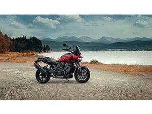 HARLEY-DAVIDSON PAN AMERICA ST