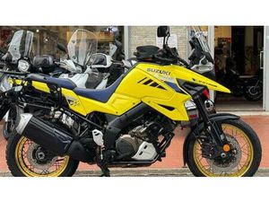 VENDO SUZUKI V-STROM 1050XT (2020 - 23) USATA A RAPALLO (CODICE 9676938) - MOTO.IT