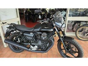 VENDO MOTO GUZZI V7 STONE (2021 - 24) USATA A TIVOLI (CODICE 9663787) - MOTO.IT