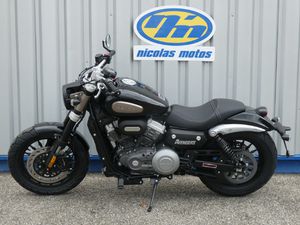 BENDA MOTOR AVANGERS