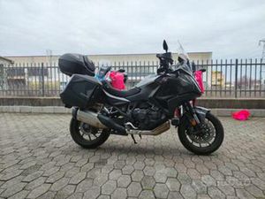 HONDA NT 1100 DCT TRAVEL