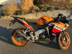 HONDA CBR 125R REPSOL