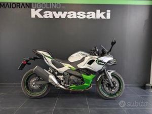 KAWASAKI NINJA 7 HYBRID MODELLO 2024