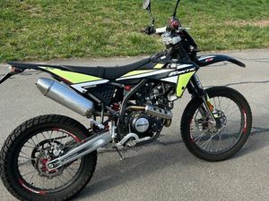 FANTIC XEF 125 ENDURO