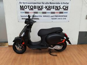 PIAGGIO VESPA GTS 125 SUPER SPORT, SCOOTER, MODÈLE DÉMO, CHF 5'499.-