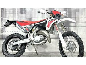VENDO FANTIC MOTOR XE 125 ENDURO (2022) USATA A CASALGRASSO (CODICE 9676582) - MOTO.IT