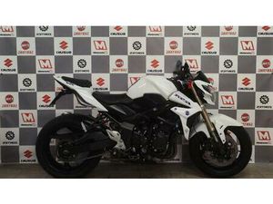 VENDO SUZUKI GSR 750 (2010 - 15) USATA A CAMAIORE (CODICE 9679800) - MOTO.IT