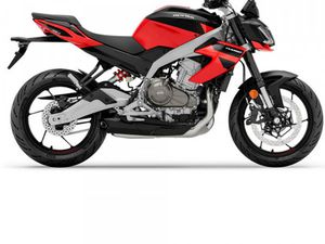 APRILIA TUONO 457 E5+, AKCE 4 ROKY ZÁRUKA, BONUS , SKLADEM