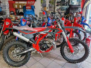BETA XTRAINER 300 2T 2025 ROSSO