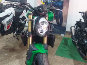 BENELLI 752 S VERDE NUOVA KM 0
