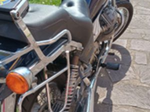 MOTO GUZZI NEVADA 750 BLU METALLIZZATA