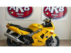 VENDO HONDA VFR 800 (1998 - 01) USATA A COMO (CODICE 9682047) - MOTO.IT