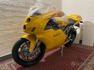 DUCATI 749 TESTASTRETTA